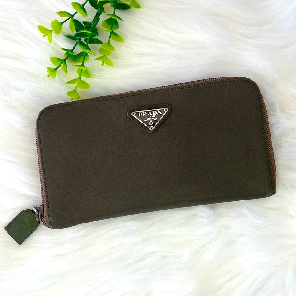 Prada Army green & Brown Nylon Zippy Wallet - Picture 15 of 16
